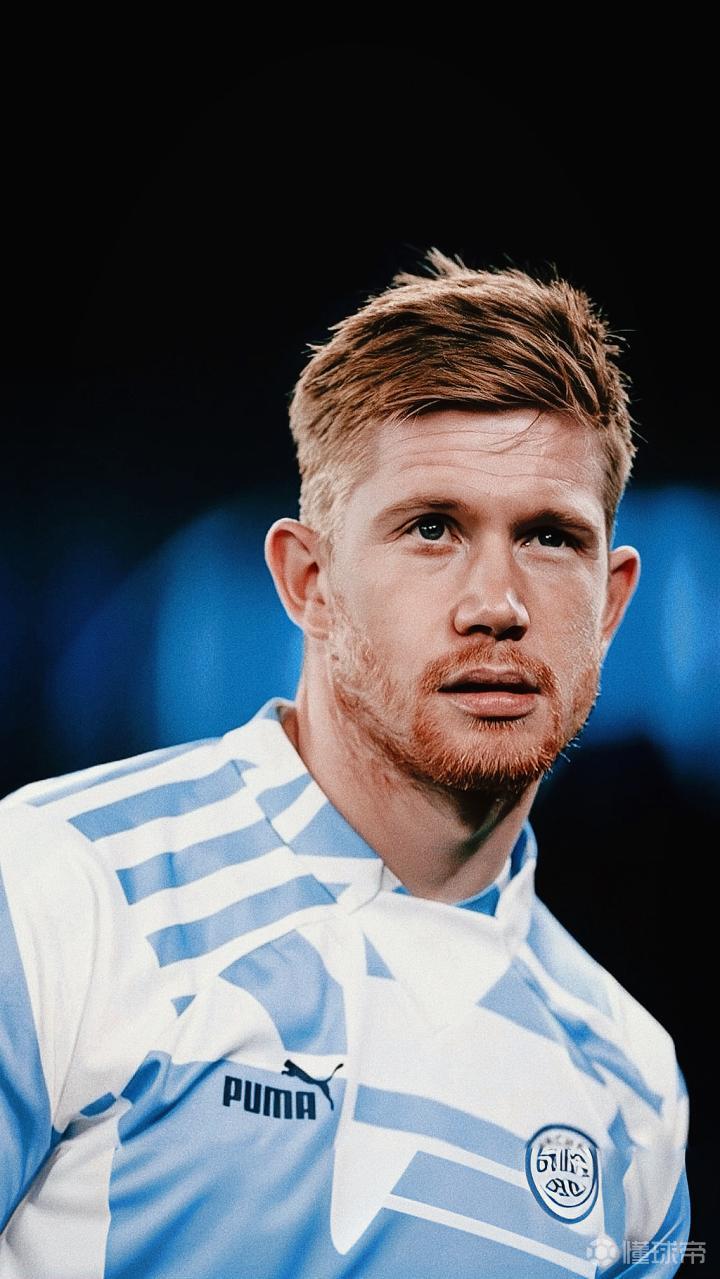 埃芬博格：希望未来乌尔比希成为拜仁一门，目前他是出色替补