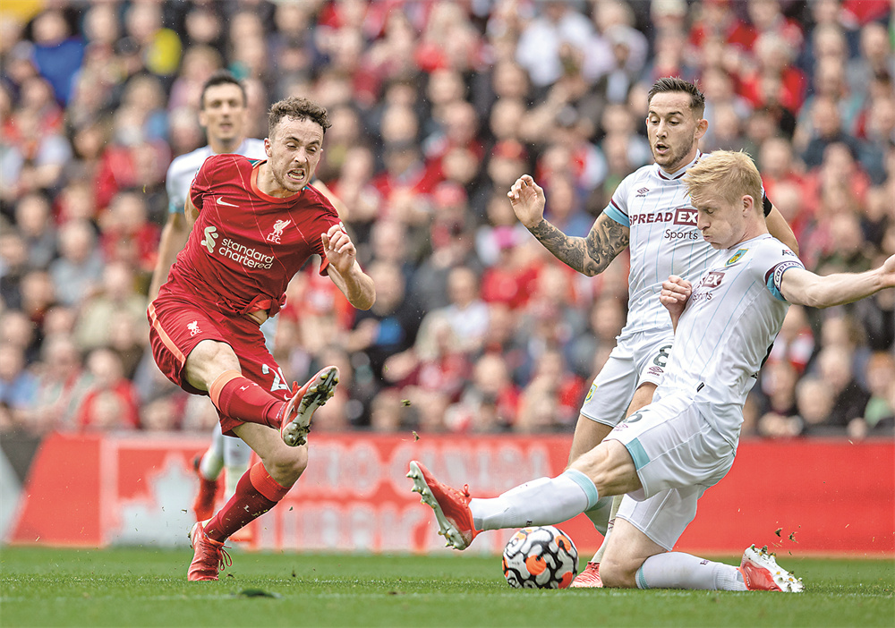 马拉松“最快女护士”因违规兼职取酬，被医院警告处分6个月