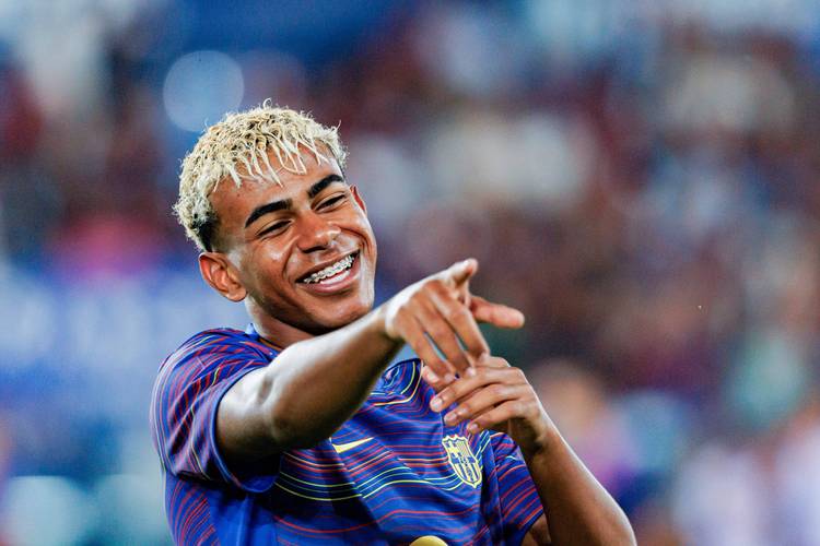 梁靖崑一脸沮丧令人心疼！10-6手握赛点被逆转 腰椎伤病困扰他9个月