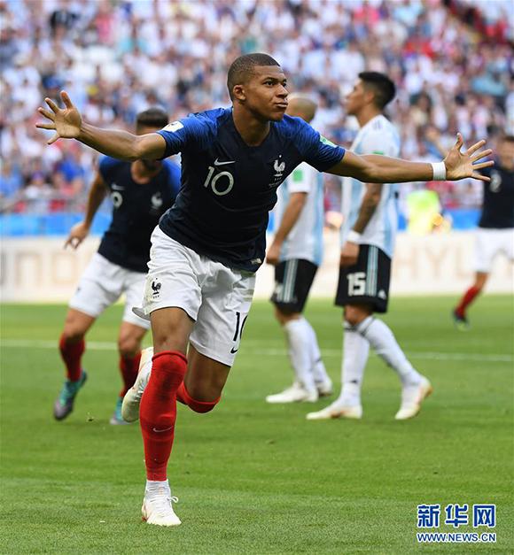 2月4日NBA看点：快船与保罗分手，对阵老鹰会有何影响？