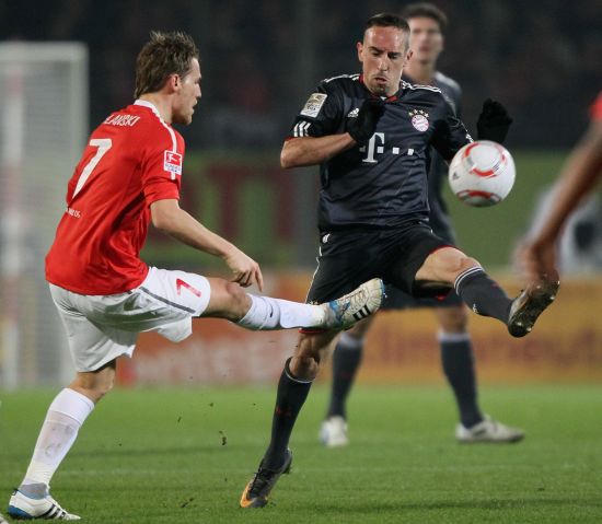 布拉格斯拉维亚主帅：赖斯可能是世界上最好的定位球专家