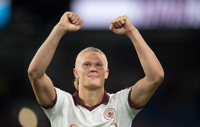 足球报：莱昂纳多+李新翔均有望出战英博，海港不败即加冕（足球报：莱昂纳多李新翔有望迎战英博 海港不败即可封王）