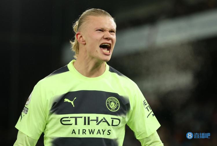 24岁巴西新神锋15轮11球！他竟从工地踢到英超，正与哈兰德争金靴（24岁巴西锋霸15轮11球：从工地逆袭英超，与哈兰德竞逐金靴）