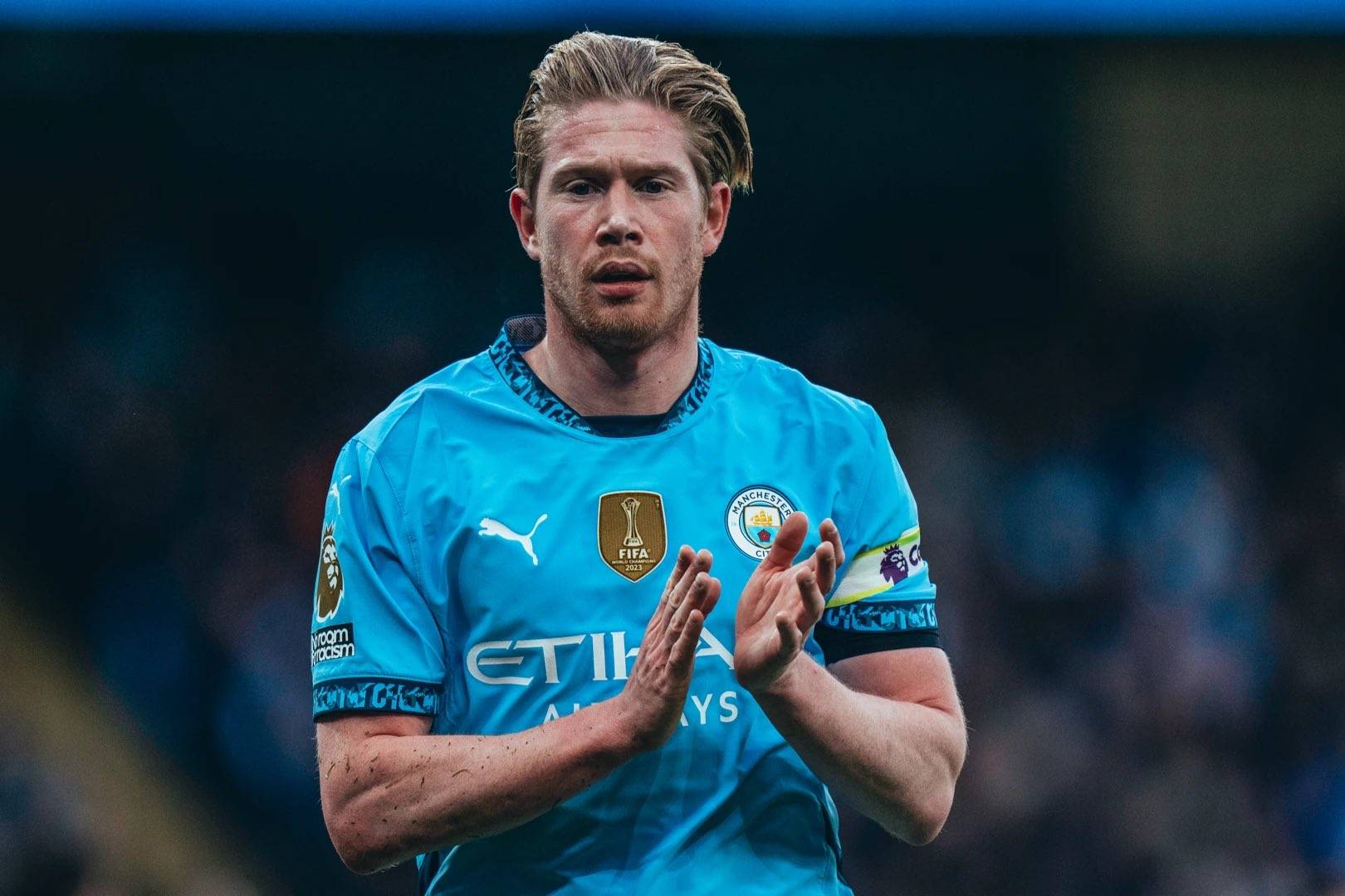 蒂尔潘生涯执法欧冠共判31粒点球，成为欧冠判点最多的主裁