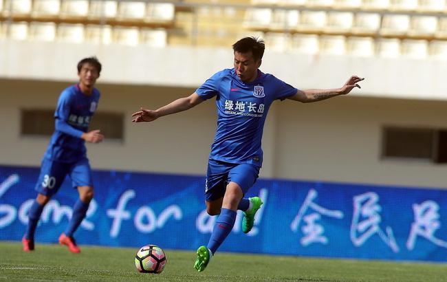 足球亚洲最佳球员候选名单公布，国脚成功入围